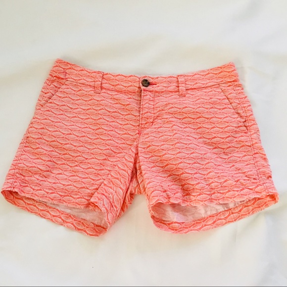 Old Navy Pants - OLD NAVY classic chino shorts fish print 6 5”
